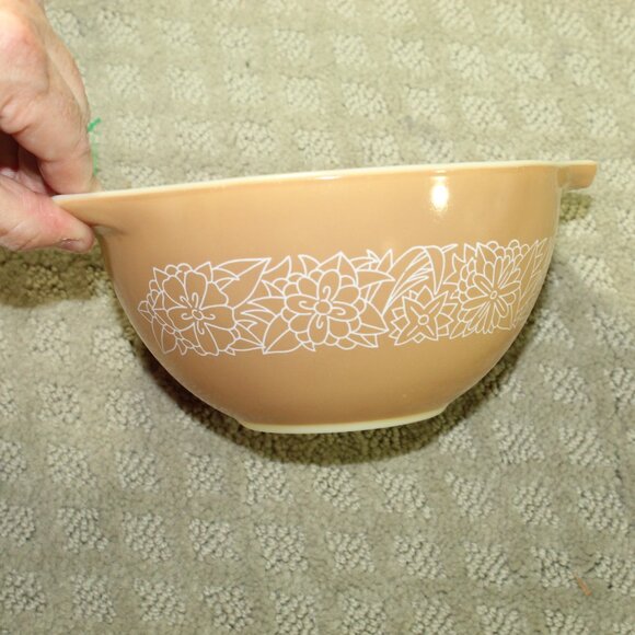 Vtg Pyrex Woodland Mixing Bowl Set of 4 Brown Floral 1970s 441, 442, 443, 444 - Picture 2 of 15